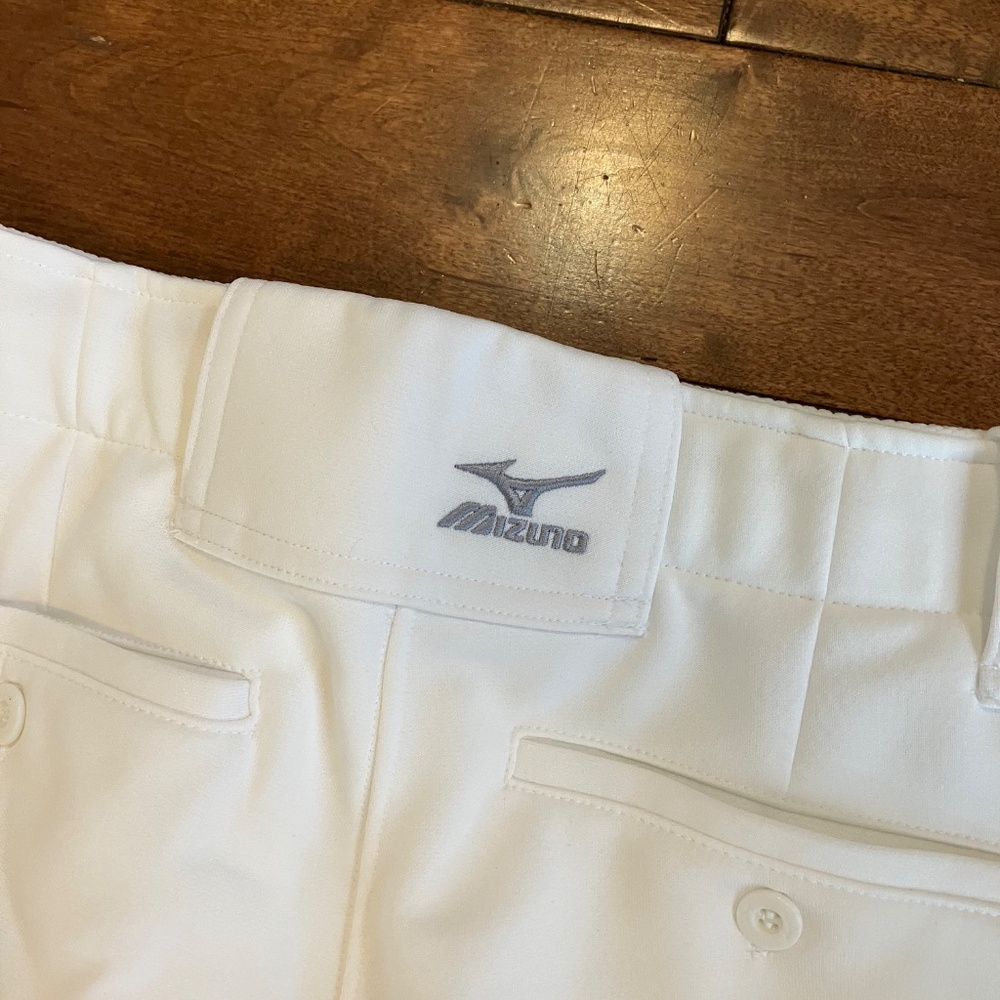 Womens Mizuno White Baseball Pants - New, no tags - Picture 3 of 4